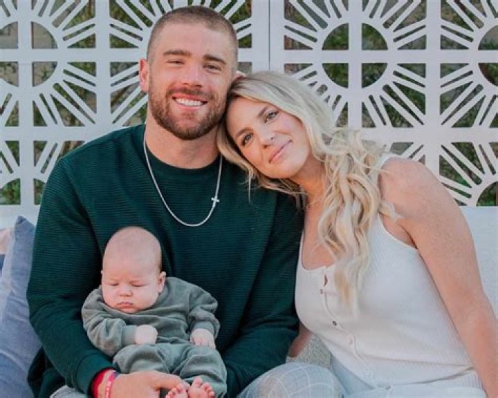 Julie Ertz Biography: Boyfriend or Girlfriend, Family, Salary & Net Worth