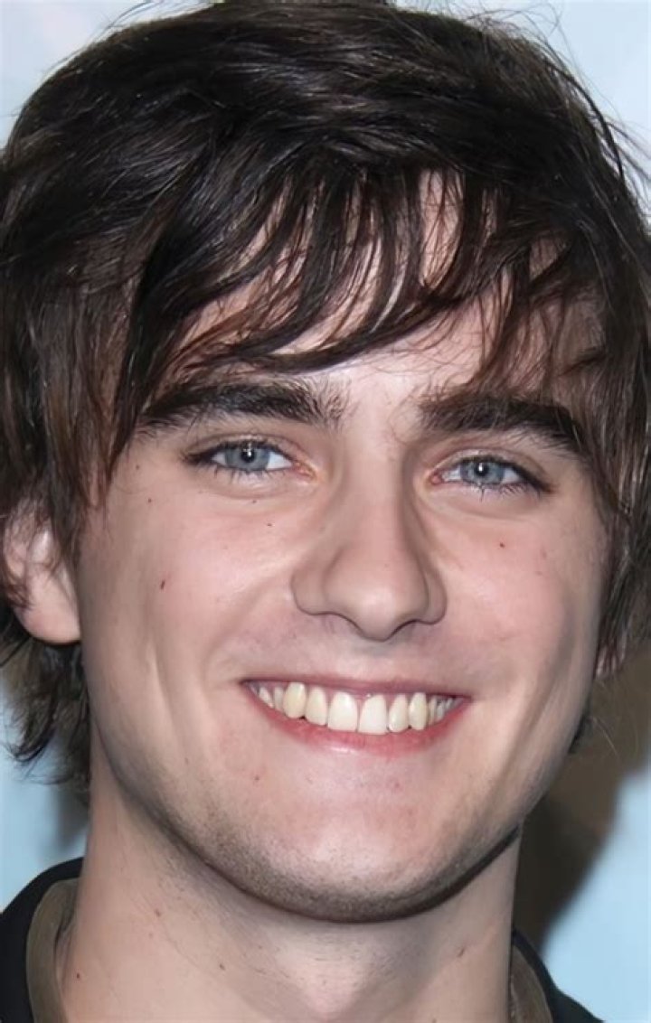 Landon Ryan Liboiron Height, Weight, Net Worth, Age, Birthday, Wikipedia, Who, Instagram, Biography