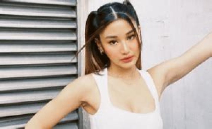 
Meet Chie Filomeno Mother Phone Filomeno | Father Bobby And Siblings 
