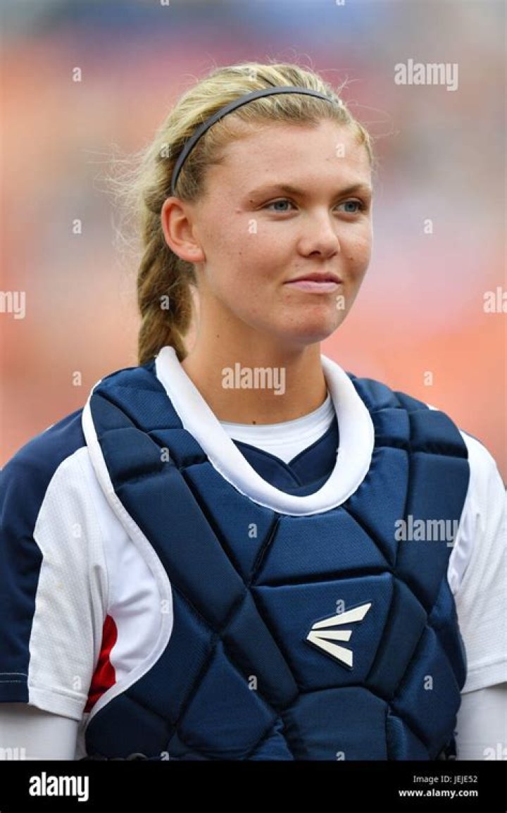  Paige Halstead